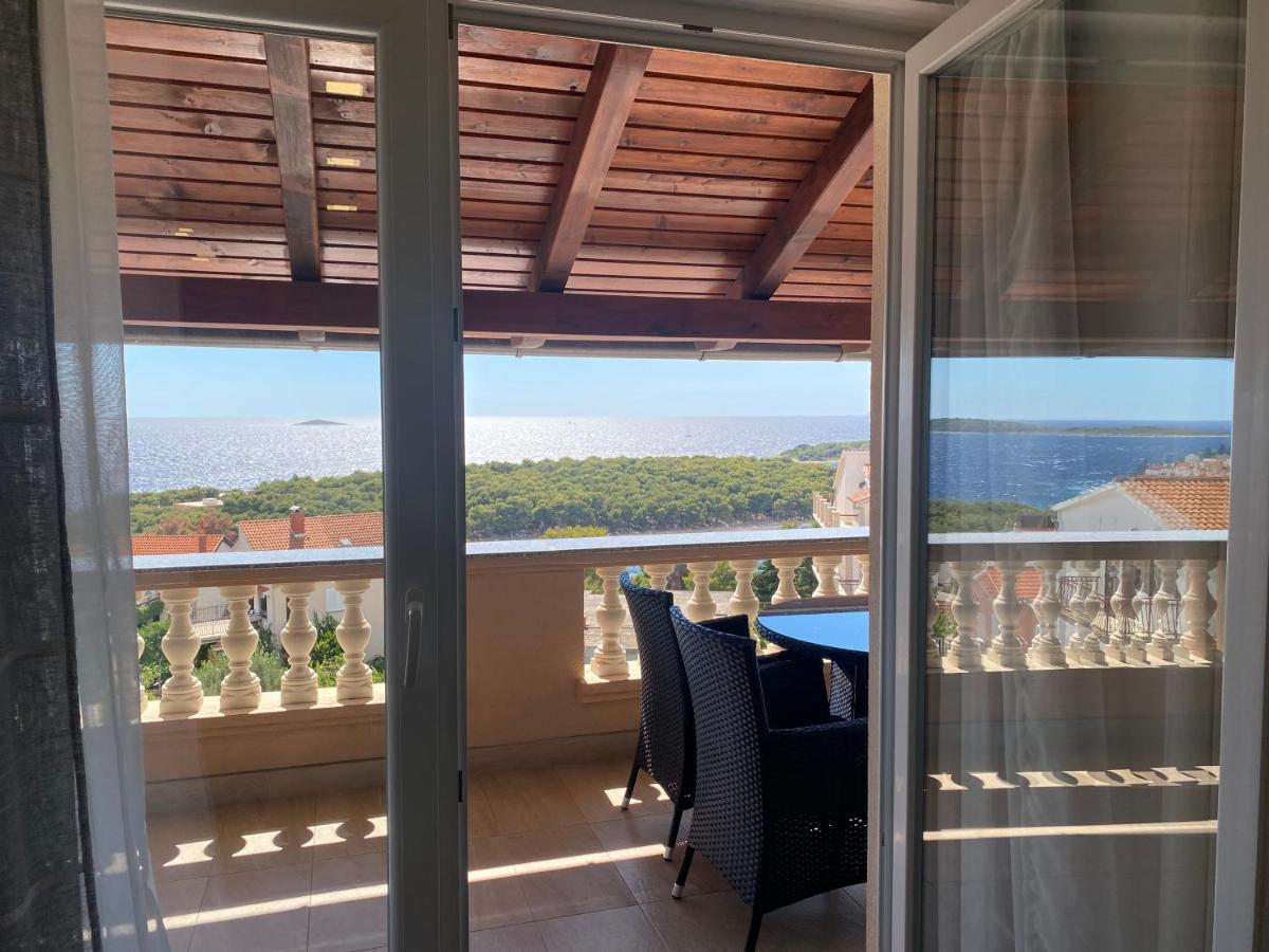 Apartmani Vera Primošten Exterior foto